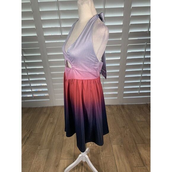NEW Halter Dress Large Purple Ombre Backless Lightweight Cut Outs Fit Flare - Picture 6 of 11